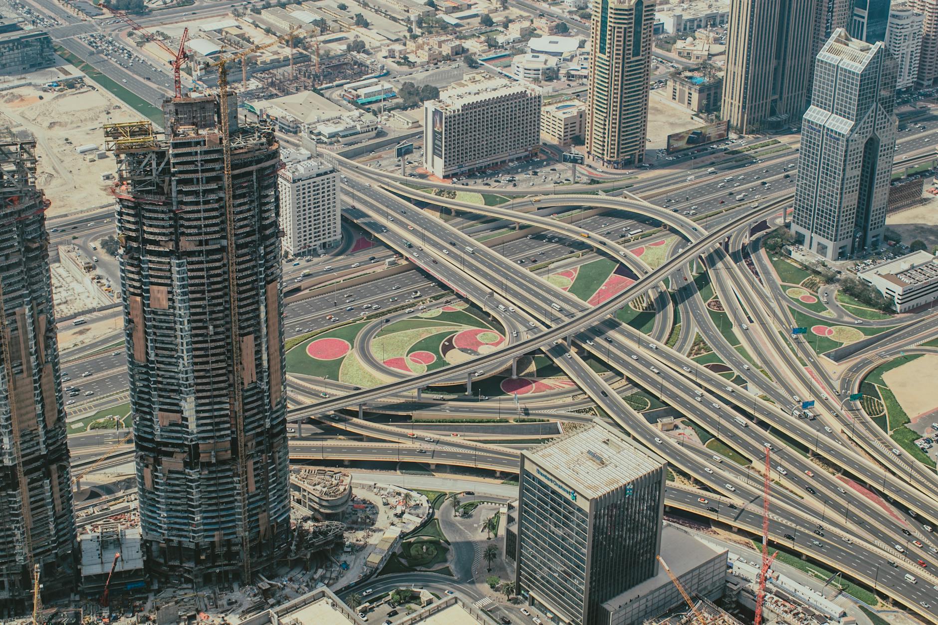 Guide to UAE Freelancer Financing - discussing eligibility and application process in Dubai for 2025.